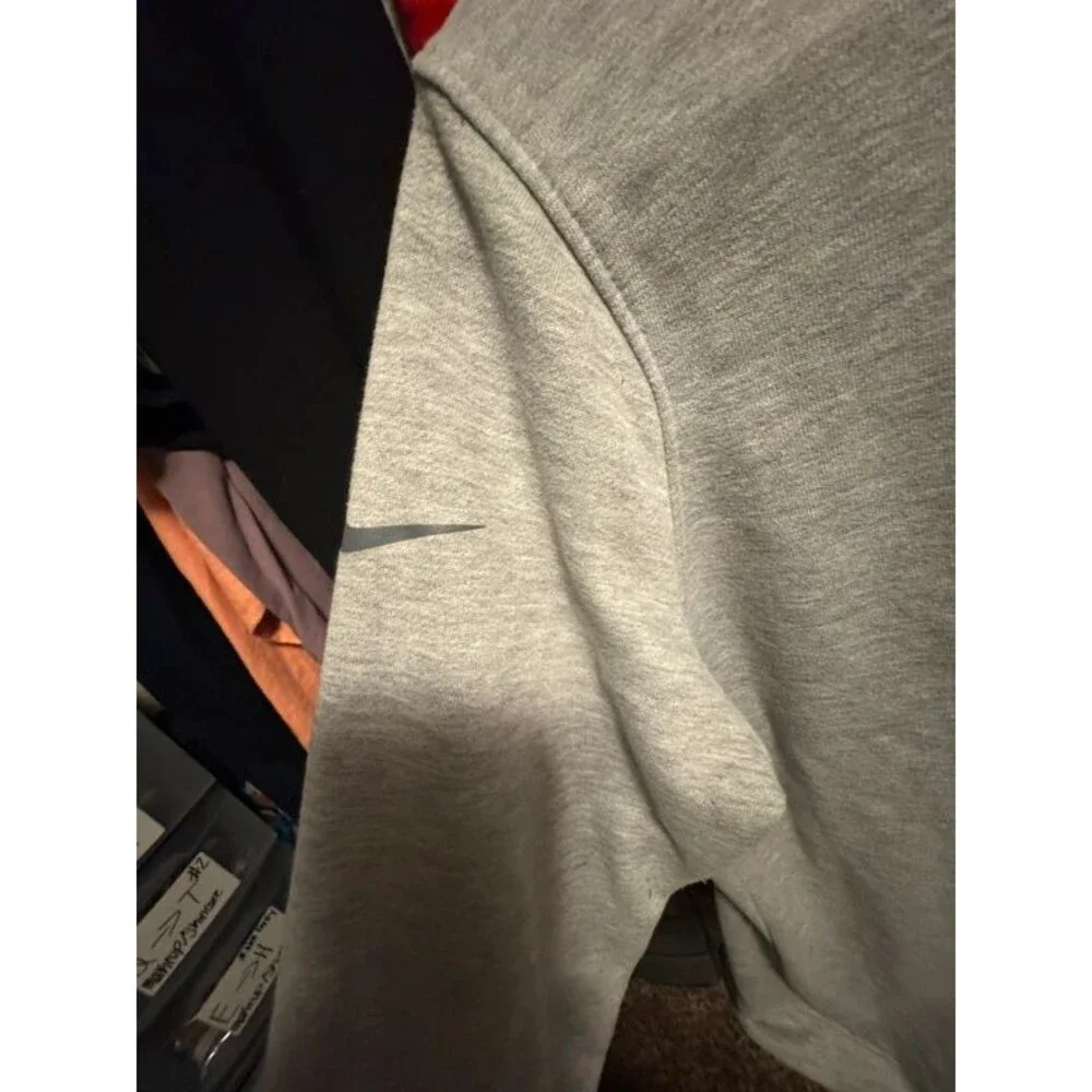 Nike product descriptionfabric